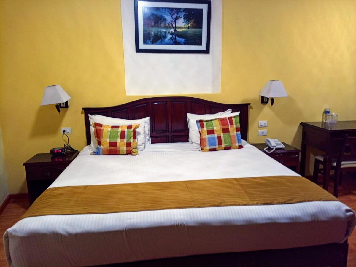 Hotel Madan Cardenas Екстер'єр фото