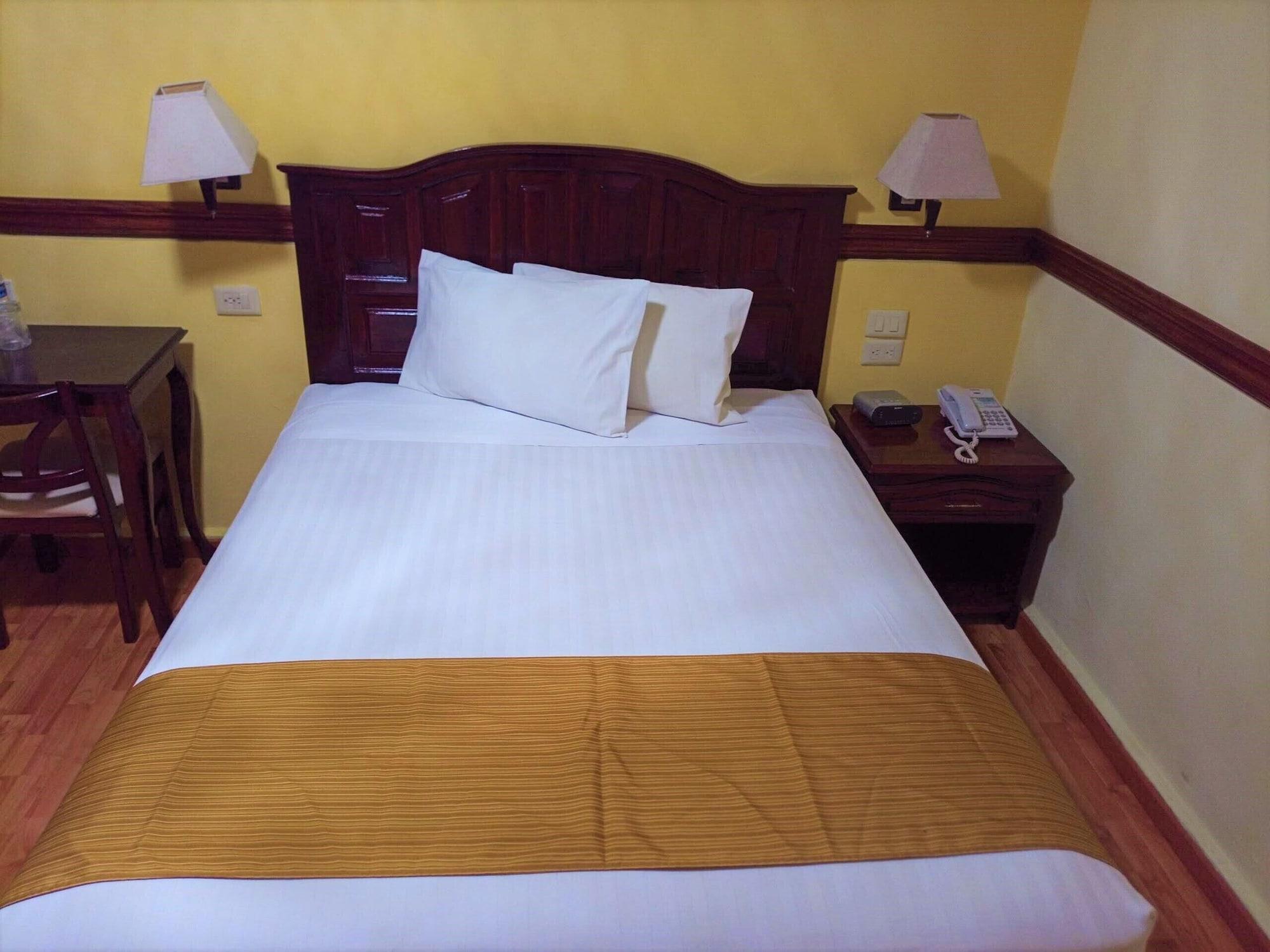 Hotel Madan Cardenas Екстер'єр фото