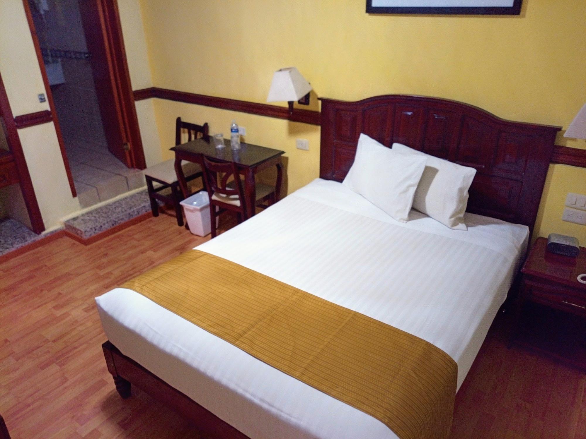 Hotel Madan Cardenas Екстер'єр фото