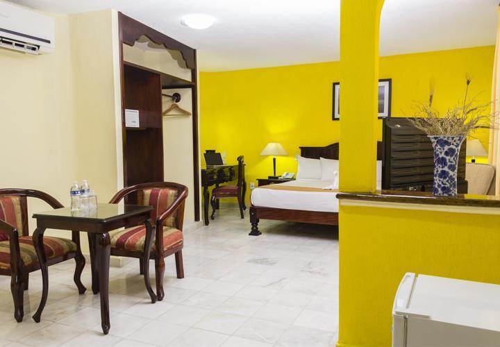 Hotel Madan Cardenas Екстер'єр фото
