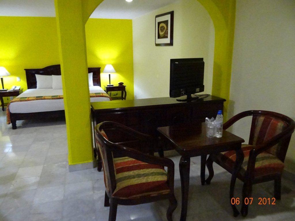 Hotel Madan Cardenas Екстер'єр фото